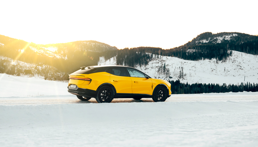 Lotus-Eletre-hyper-SUV